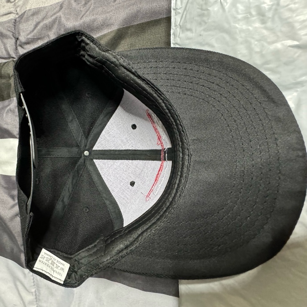 Snapback cap - Picture 3 of 4